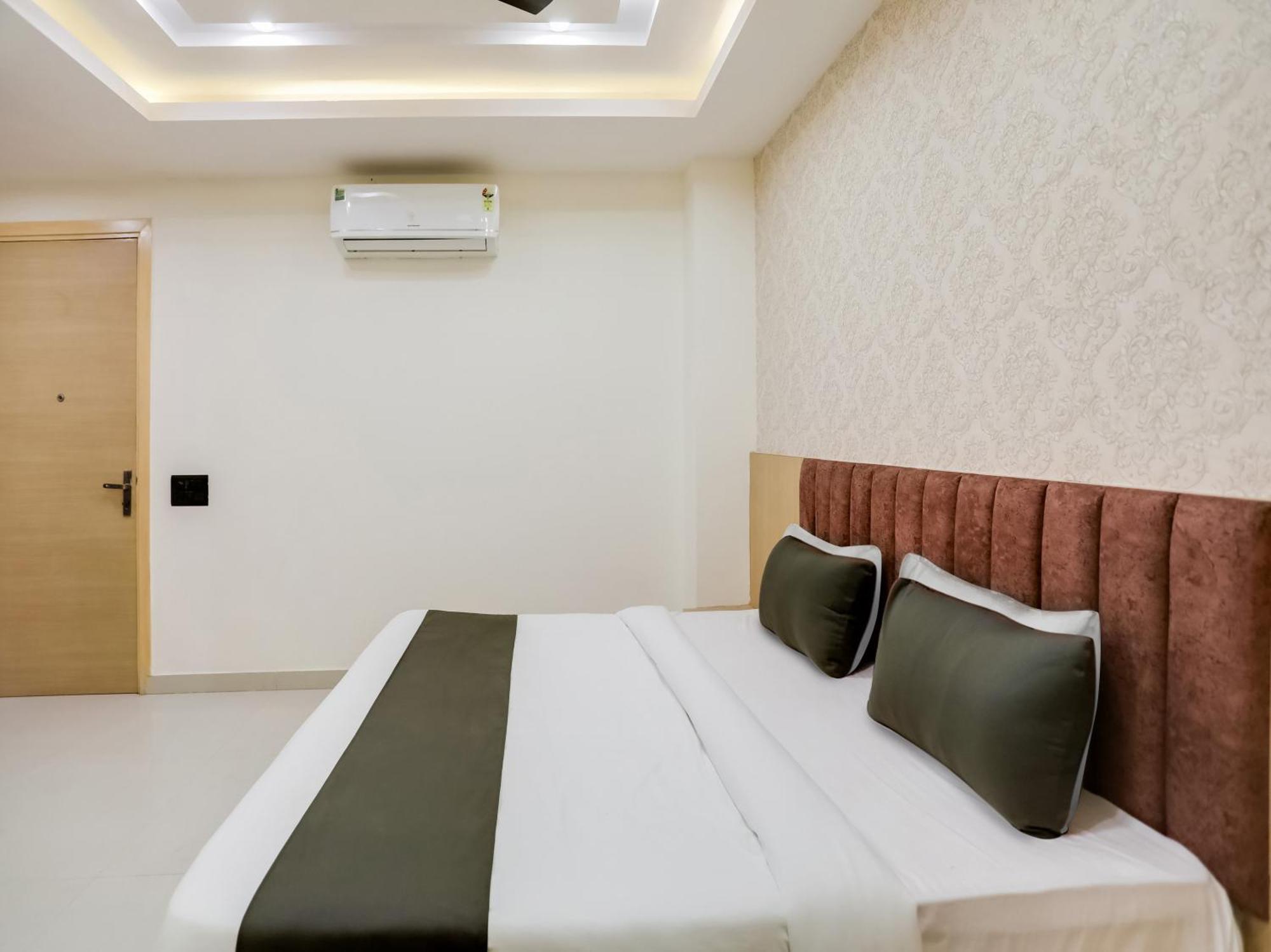 Townhouse Magnolia Corporate Stays Гургаон Экстерьер фото