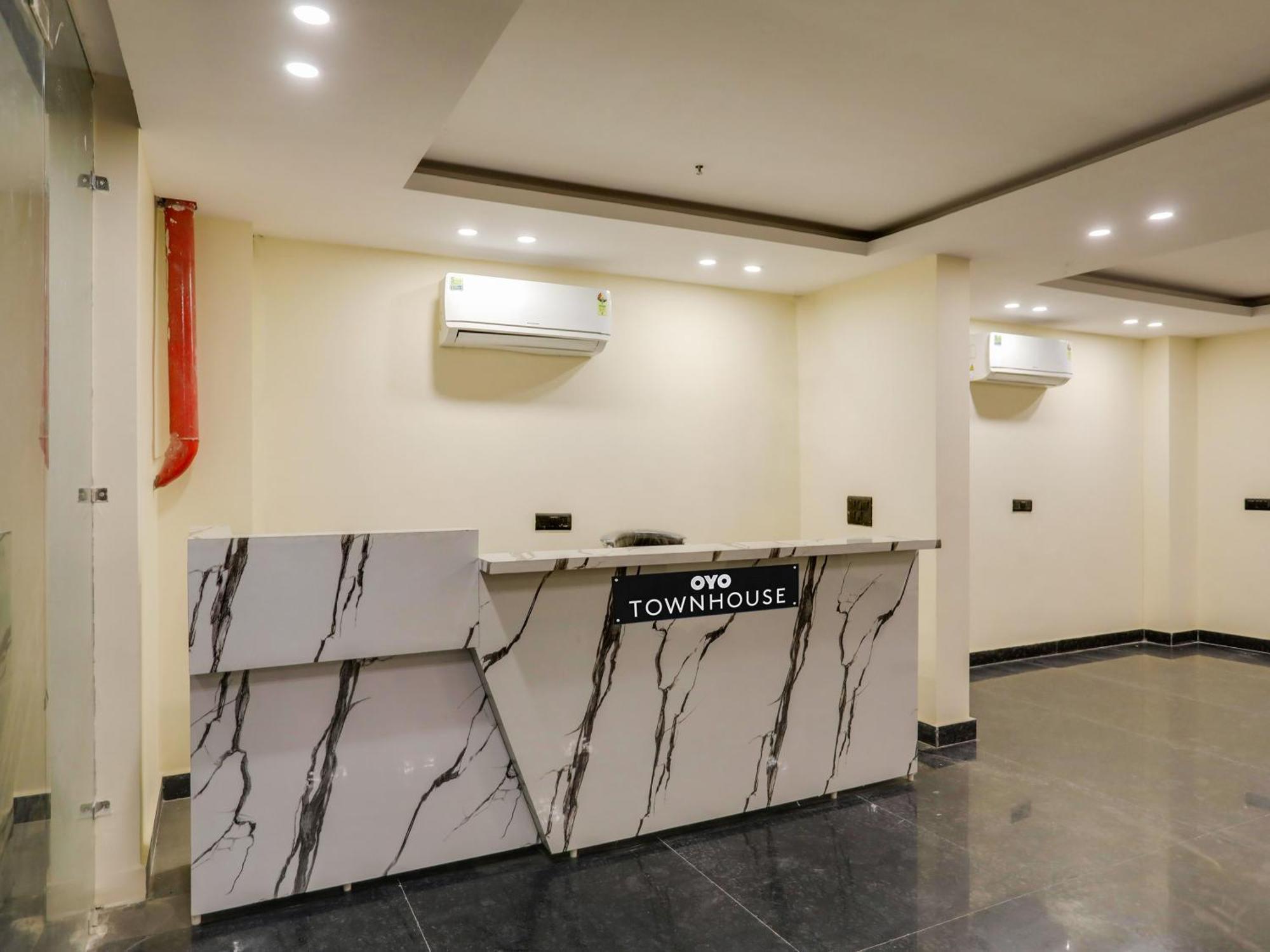 Townhouse Magnolia Corporate Stays Гургаон Экстерьер фото